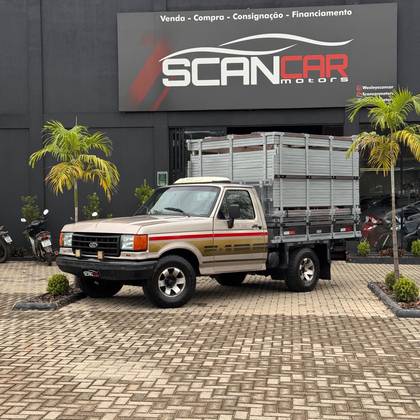 FORD F-1000 3.9 CD DIESEL 2P MANUAL FORD F-1000 3.9 CD DIESEL 2P MANUAL